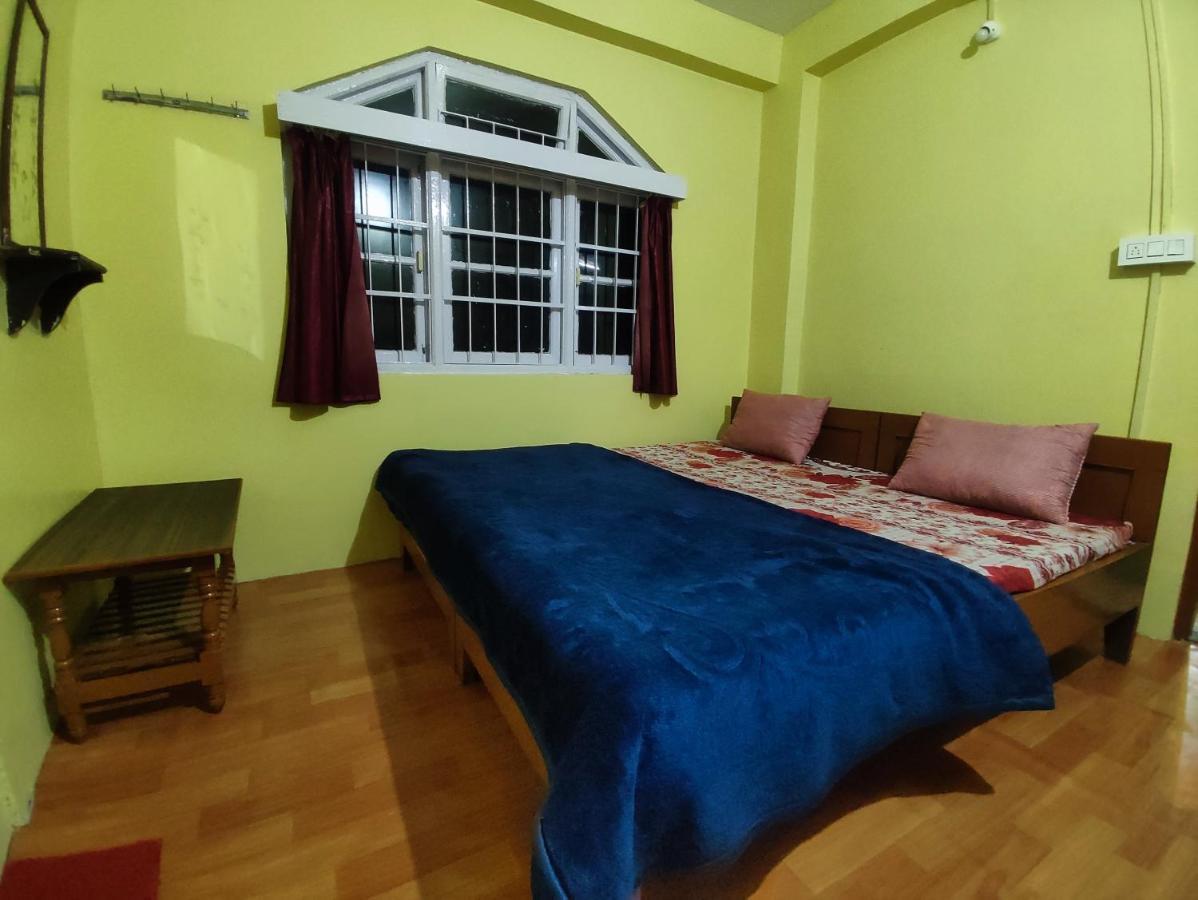 Wind Home Darjeeling- Budget Hotel Near Mall Dardżyling Zewnętrze zdjęcie