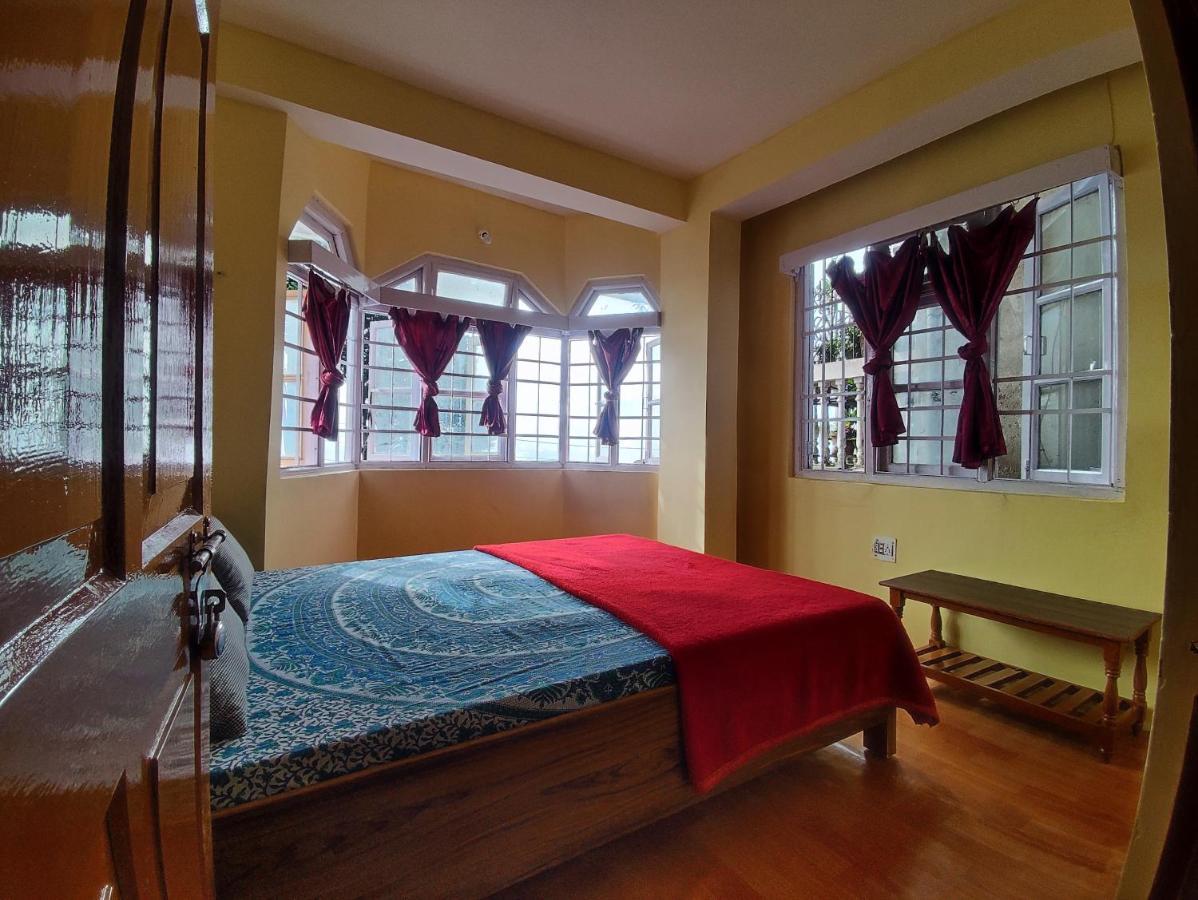 Wind Home Darjeeling- Budget Hotel Near Mall Dardżyling Zewnętrze zdjęcie