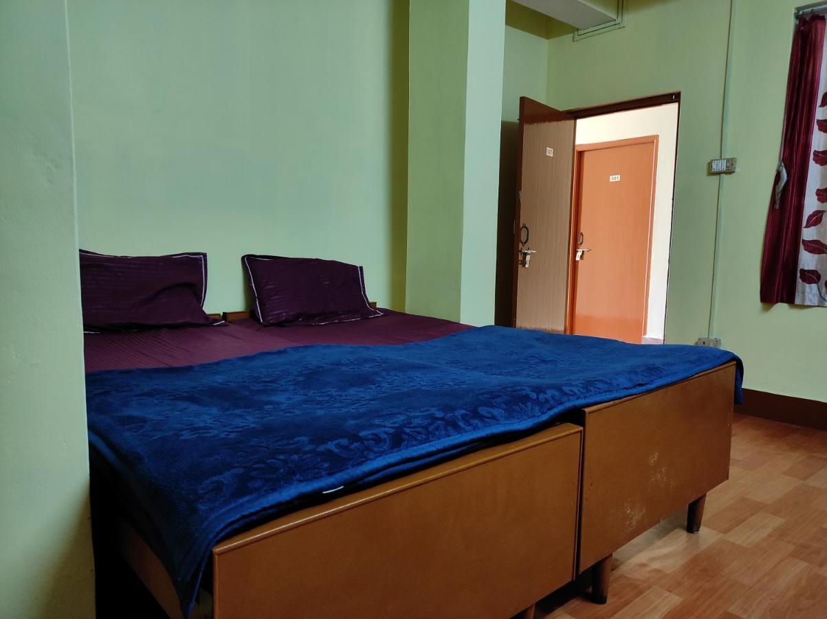 Wind Home Darjeeling- Budget Hotel Near Mall Dardżyling Zewnętrze zdjęcie