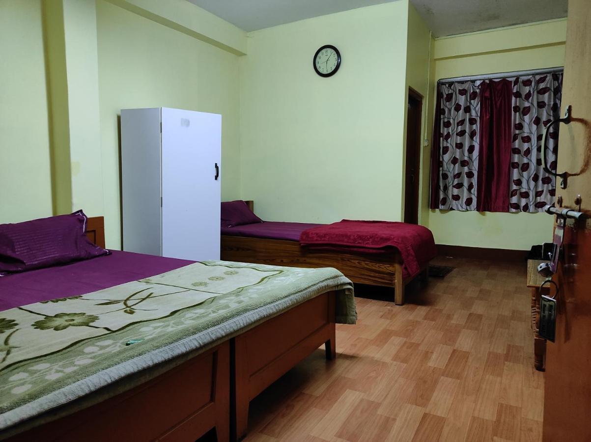Wind Home Darjeeling- Budget Hotel Near Mall Dardżyling Zewnętrze zdjęcie