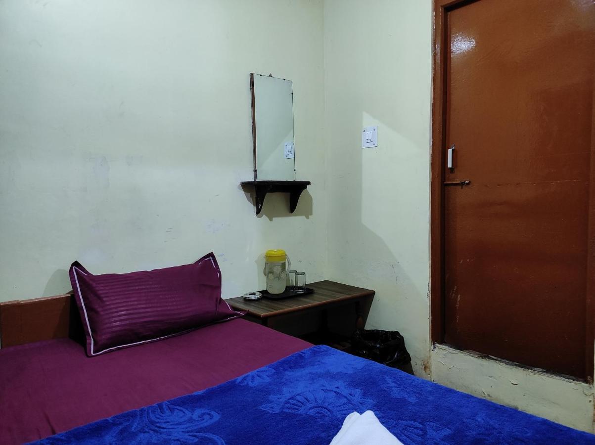 Wind Home Darjeeling- Budget Hotel Near Mall Dardżyling Zewnętrze zdjęcie