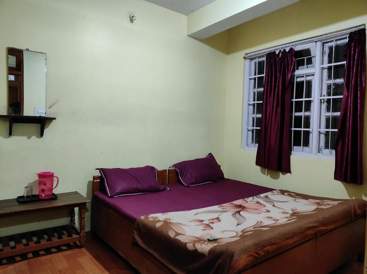 Wind Home Darjeeling- Budget Hotel Near Mall Dardżyling Zewnętrze zdjęcie